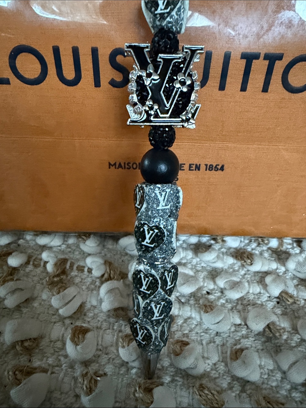 Black & Silver LV Beaded pen